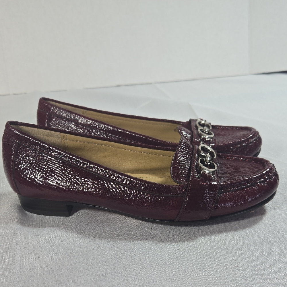Coach Womens Signature Eloise Burgundy Red  Loafers  Flats 6B